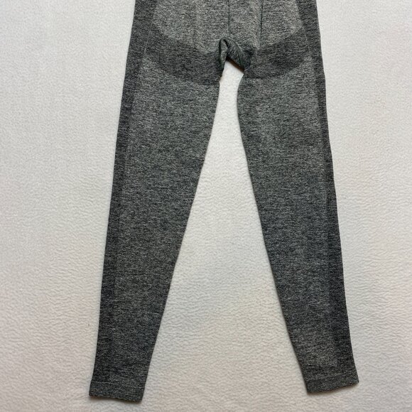 Gymshark Compression Leggings Women's S Gray Heather Big Spell Out - Picture 8 of 9